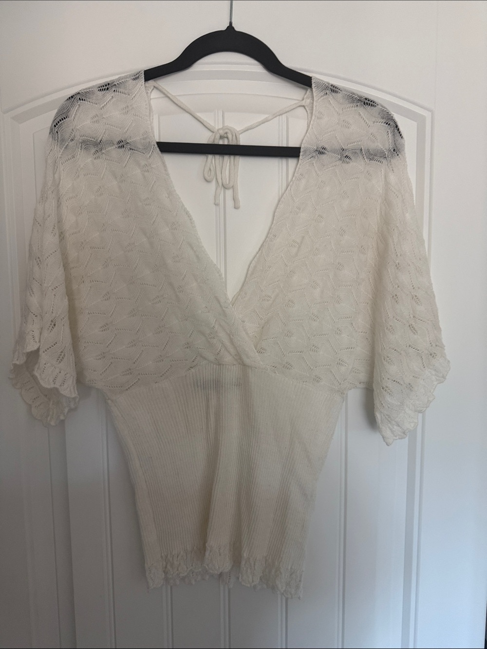 The Rampage vintage Y2K sheer lace dolman/kimono sleeve blouse